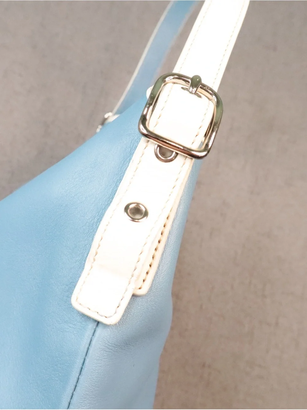 Coach Blue Leather Shoulder Bag with Cream Trim